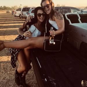 Meet your Posher, Miah